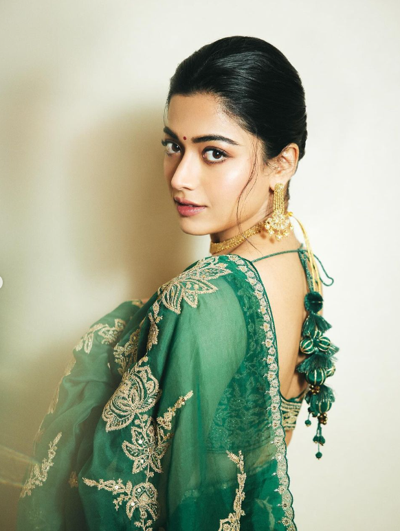 Rashmika Mandanna emerald Torani sari